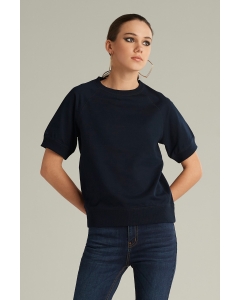 เสื้อยืดแขนสั้นผู้หญิง คอกลม สีกรมท่า