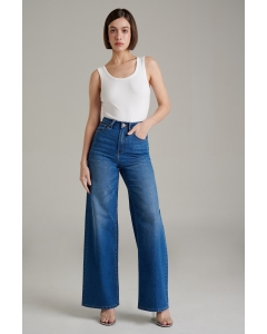 กางเกงยีนส์ผู้หญิง ขากว้าง ทรงไวด์เลค (Wide Leg) สียีนส์ฟอกกลาง Mc Cool