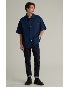 เสื้อเชิ้ตทรงโอเวอร์ไซส์ ผู้ชาย แขนสั้น
