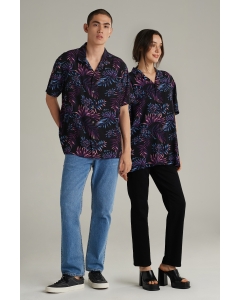 เสื้อเชิ้ต Unisex เสื้อฮาวายแขนสั้น สีดำ พิมพ์ลาย