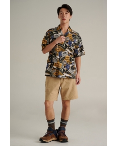 เสื้อเชิ้ต Unisex เสื้อฮาวายแขนสั้น สีเขียวอมเทา พิมพ์ลาย (The Journey Collection – เดอะ เจอร์นี่)