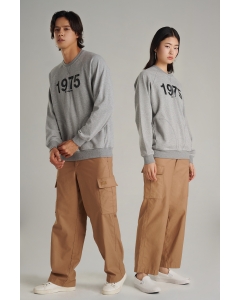 เสื้อสเวตเตอร์ Unisex ทรงเรกูลาร์ (Regular)สีเทา