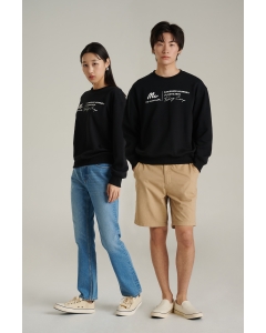 เสื้อสเวตเตอร์ Unisex ทรงเรกูลาร์ (Regular)สีดำ