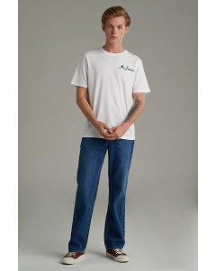 เสื้อยืดผู้ชาย คอกลม สีขาว