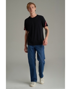 เสื้อยืดแขนสั้นผู้ชาย คอกลม สีดำ