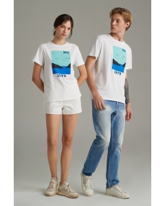 เสื้อยืด Unisex คอกลม สีขาว