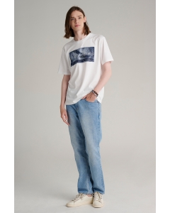 เสื้อยืดแขนสั้นผู้ชาย คอกลม สีขาว