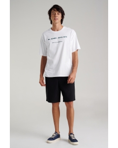 เสื้อยืดแขนสั้นผู้ชาย ทรงโอเวอร์ไซส์ สีขาว