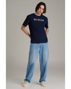 เสื้อยืดแขนสั้นผู้ชาย คอกลม สีกรมท่า