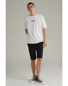 เสื้อยืดแขนสั้นผู้ชาย ทรงโอเวอร์ไซส์ สีขาว