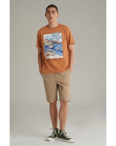 เสื้อยืดแขนสั้นผู้ชาย คอกลม สีน้ำตาลอมส้ม