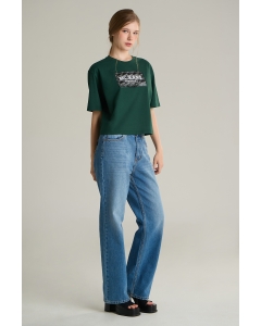 เสื้อยืดผู้หญิง ทรงครอปโอเวอร์ไซส์ คอกลม สีเขียว