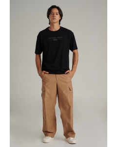 เสื้อยืดแขนสั้นผู้ชาย ทรงโอเวอร์ไซส์ สีดำ
