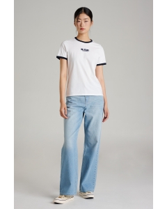 เสื้อยืดแขนสั้นผู้หญิง คอกลม สีขาว