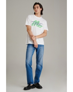 เสื้อยืดแขนสั้นผู้ชาย คอกลม สีขาว