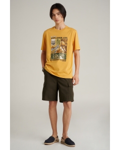 เสื้อยืดแขนสั้นผู้ชาย คอกลม สีมัสตาด