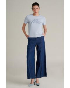 เสื้อยืดแขนสั้นผู้หญิง คอกลม สีฟ้าอ่อน