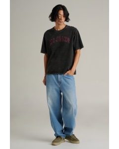 Online Exclusive เสื้อยืด OVERSIZED ทรงโอเวอร์ไซส์ แขนสั้น คอกลม