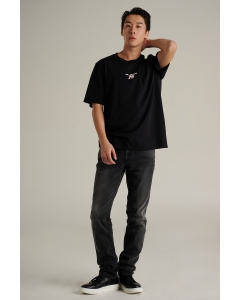 เสื้อยืดแขนสั้นผู้ชาย คอกลม สีดำ