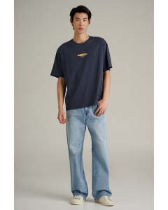 เสื้อยืดแขนสั้นผู้ชาย ทรงโอเวอร์ไซส์ คอกลม สีเทาเข้ม