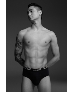 กางเกงในชาย ทรงบริ๊ฟส์ (Briefs)