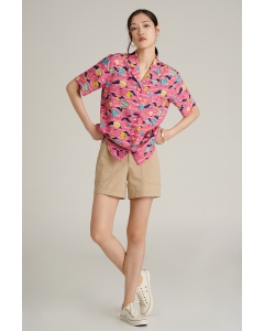 เสื้อเชิ้ตผู้หญิง เสื้อฮาวายแขนสั้น สีชมพู พิมพ์ลาย